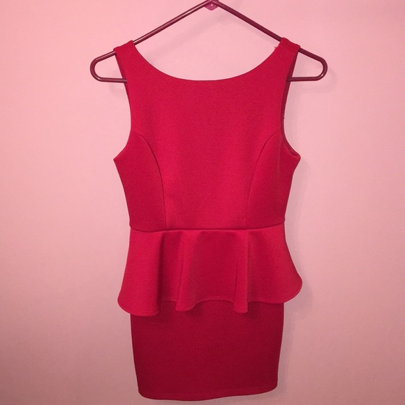 3/$20 π€© NWOT Red Forever 21 Dress π ππ»β€οΈππ - Picture 1 of 2